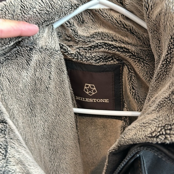 Milestone leather jacket - Picture 3 of 3